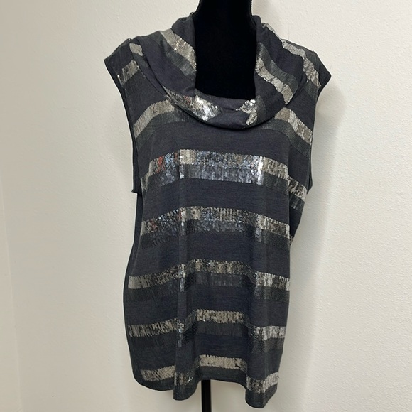 Roz & Ali Tops - Roz & Ali size 2X cowl neck Sequin Tank